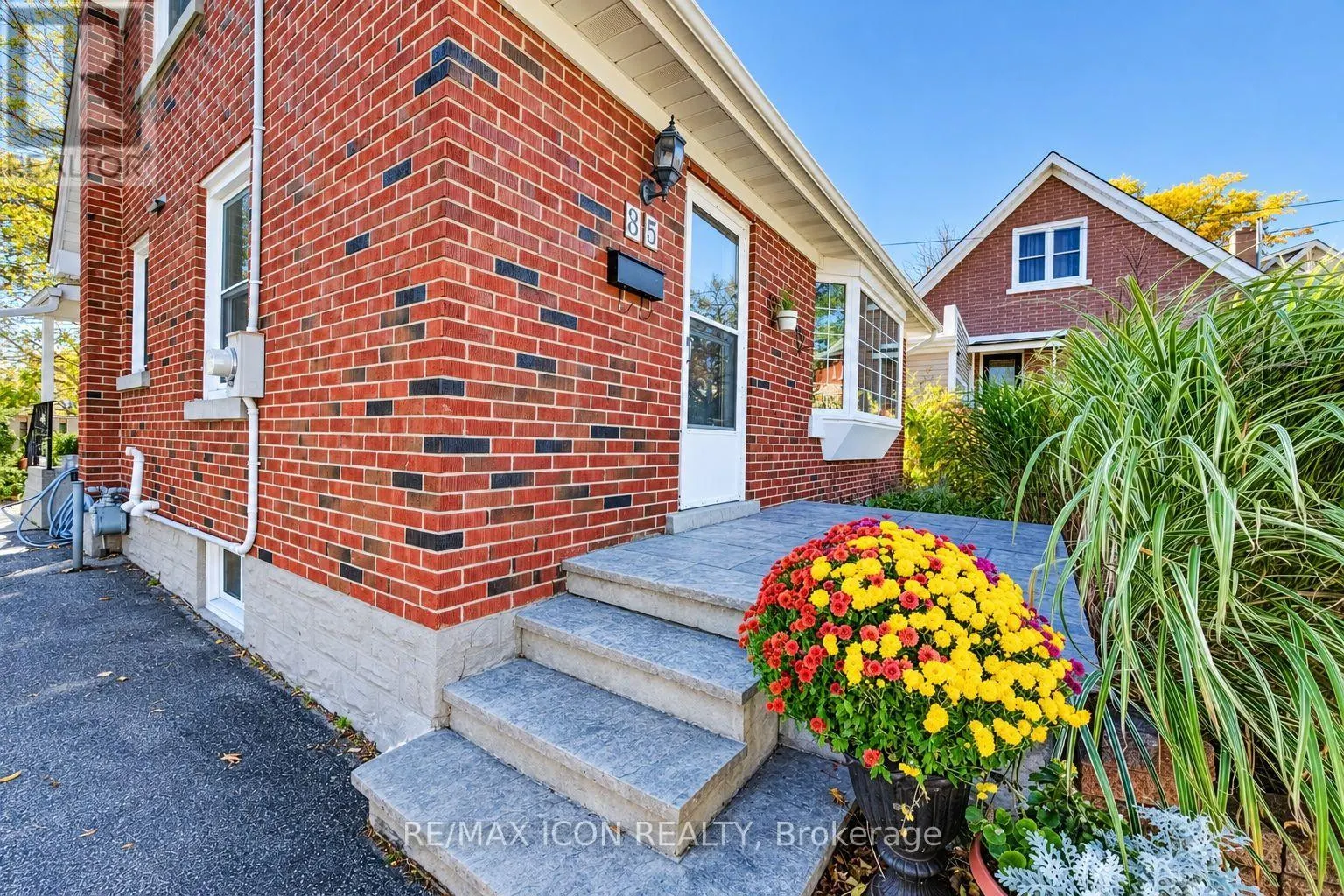 35 PLEASANT AVENUE