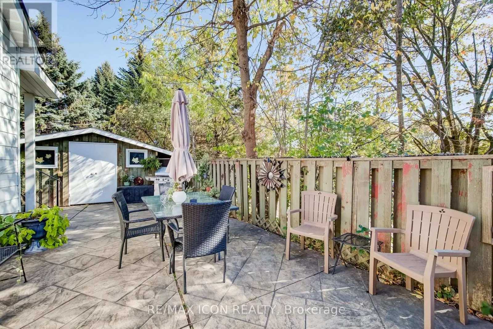 35 PLEASANT AVENUE
