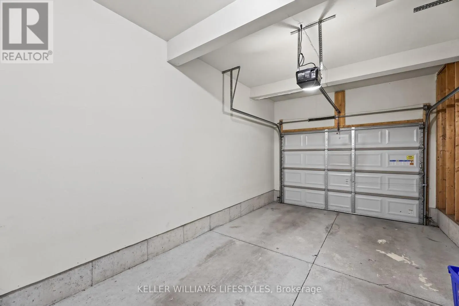 63 - 1220 RIVERBEND ROAD #63