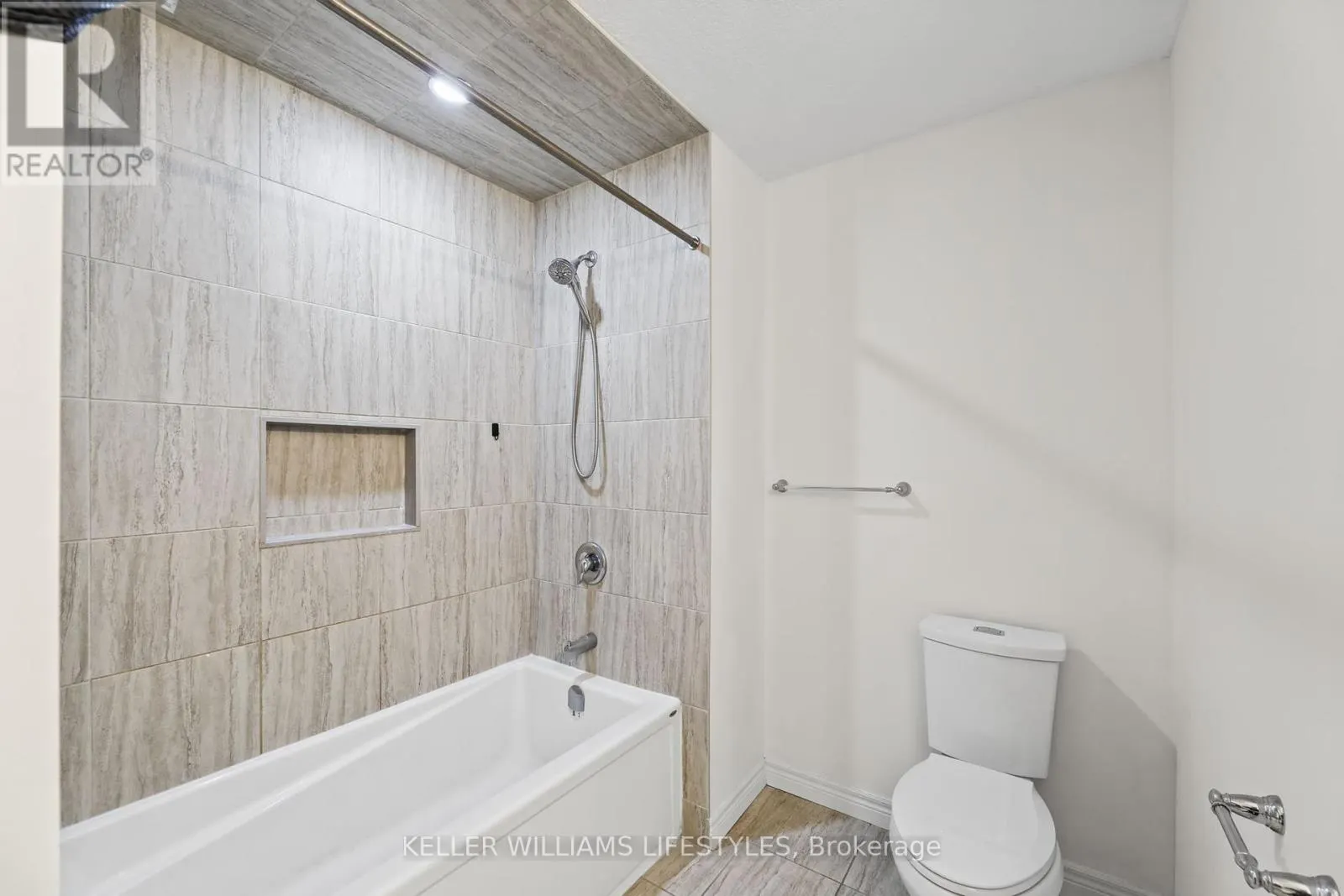 63 - 1220 RIVERBEND ROAD #63