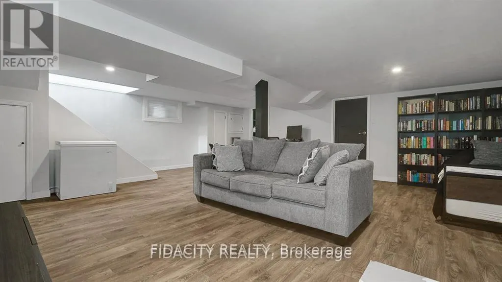 1336 ST JACQUES ROAD
