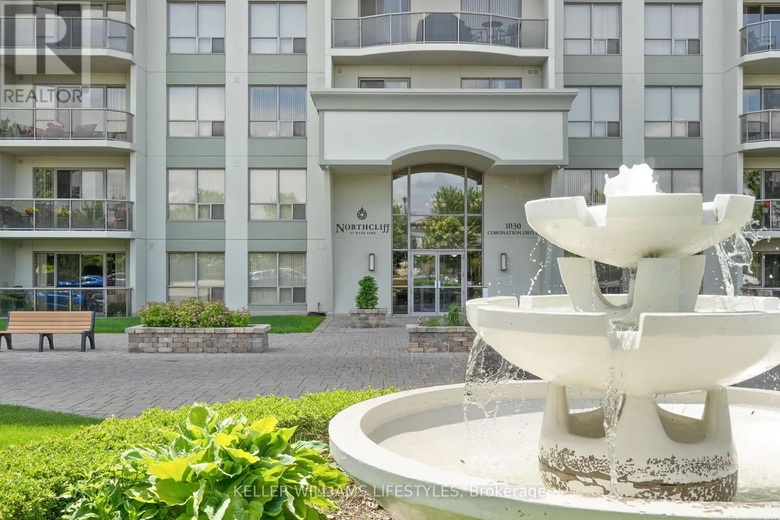 1004 - 1030 CORONATION DRIVE #1004