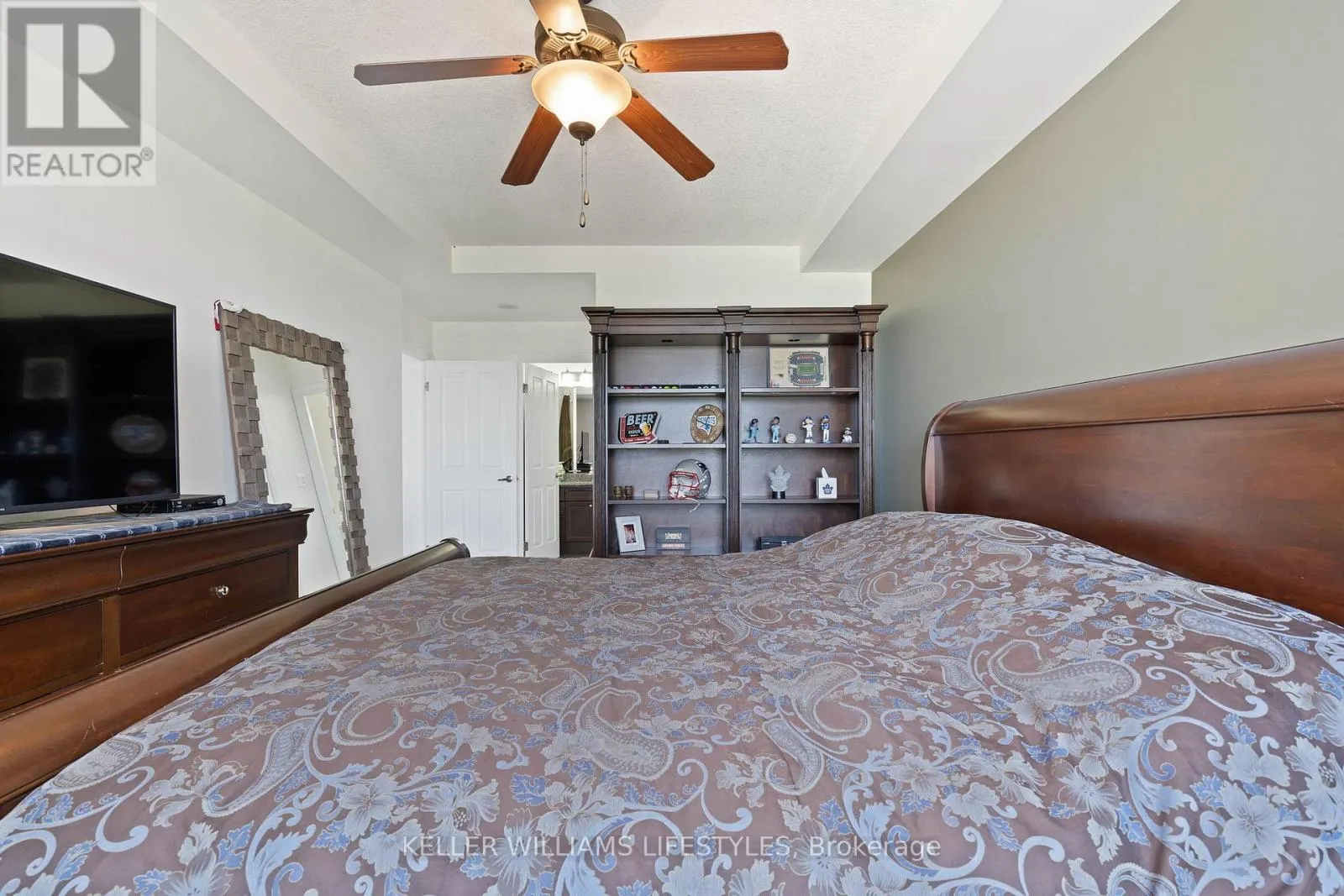 1004 - 1030 CORONATION DRIVE #1004