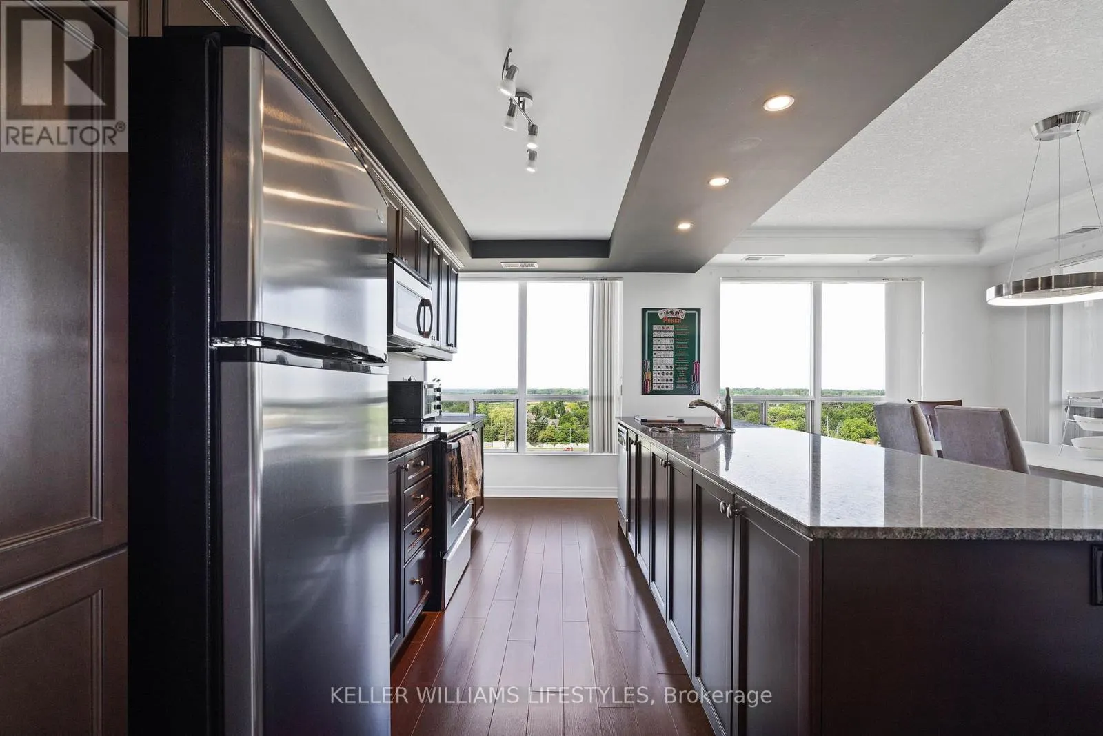 1004 - 1030 CORONATION DRIVE #1004