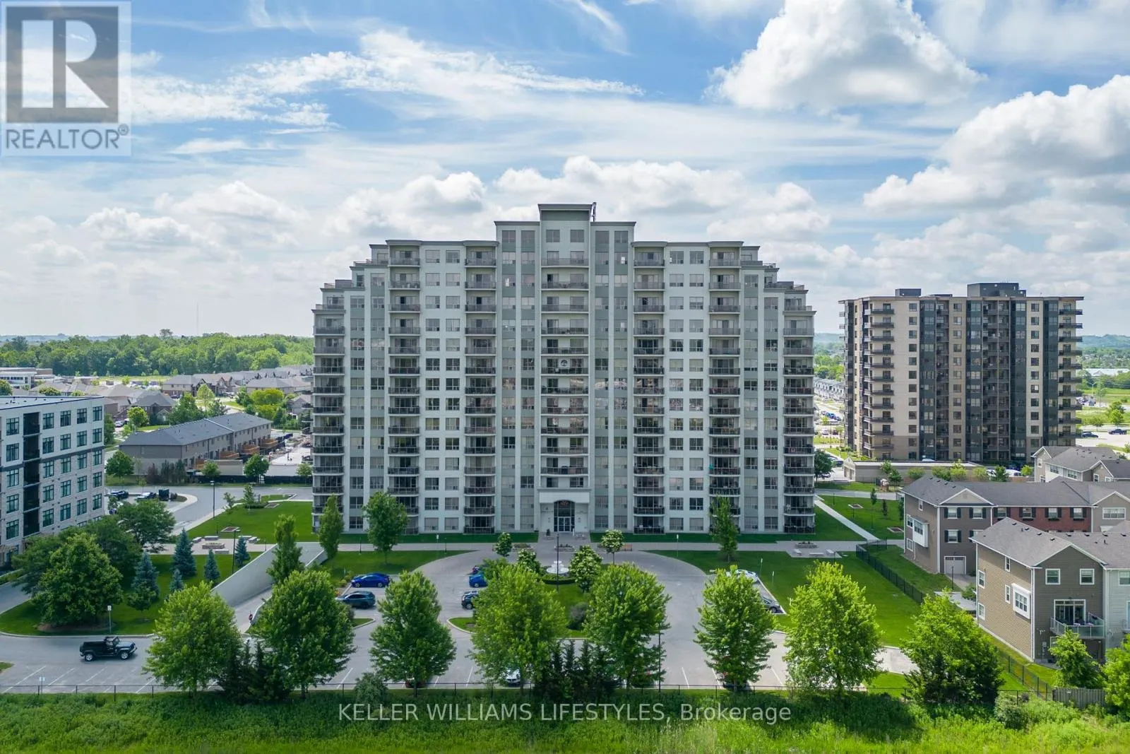 1004 - 1030 CORONATION DRIVE #1004
