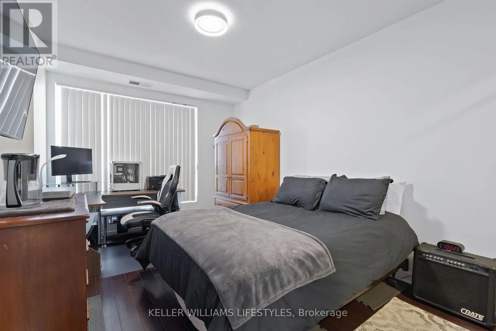 1004 - 1030 CORONATION DRIVE #1004