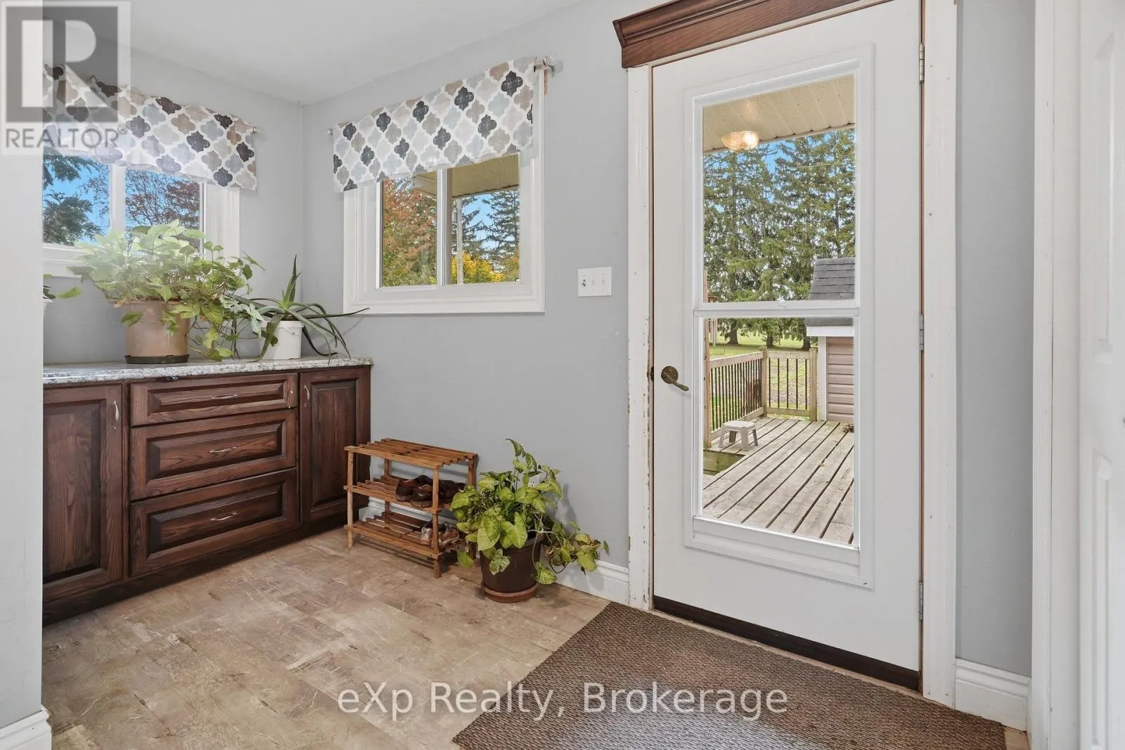 42123 AMBERLEY ROAD