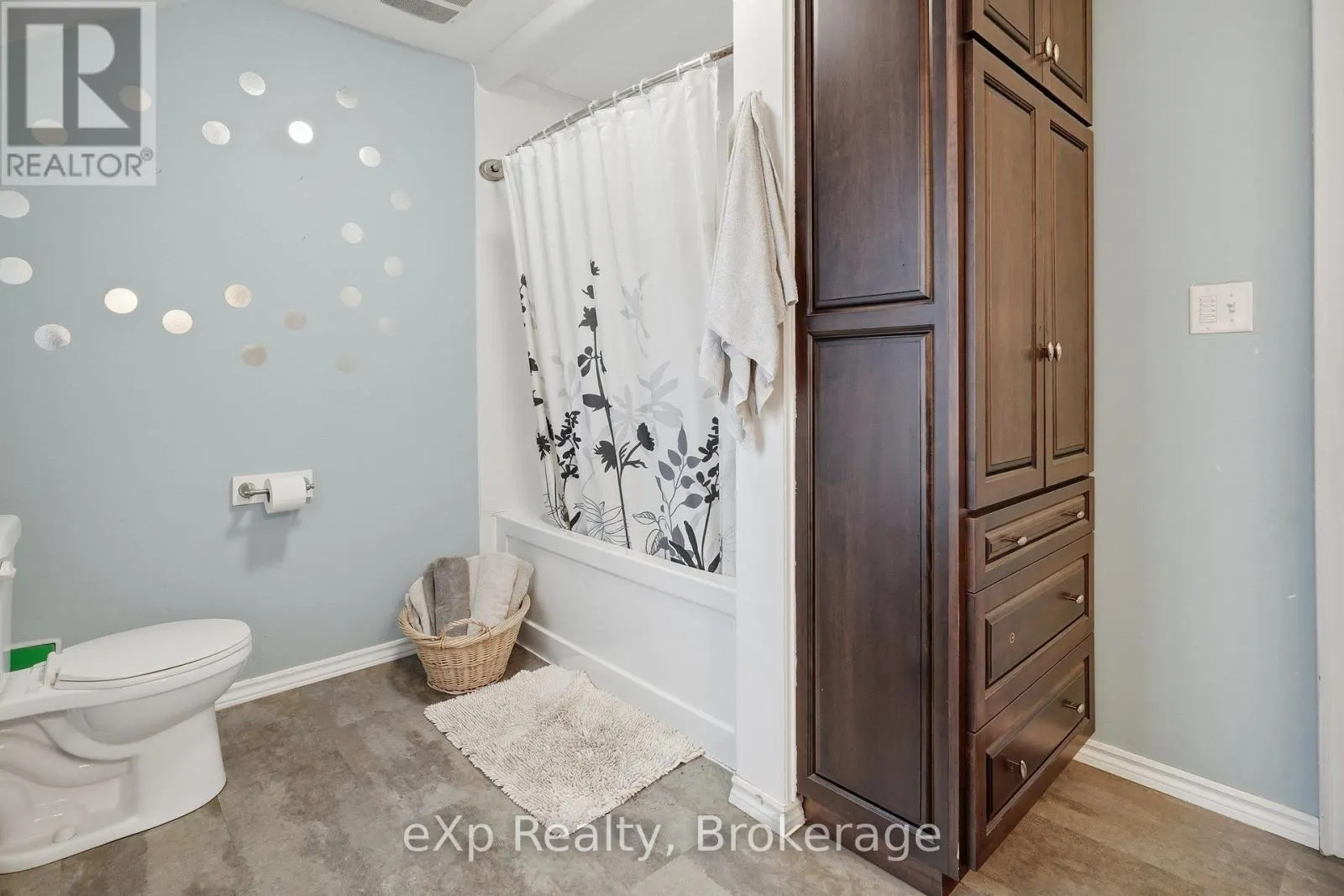42123 AMBERLEY ROAD