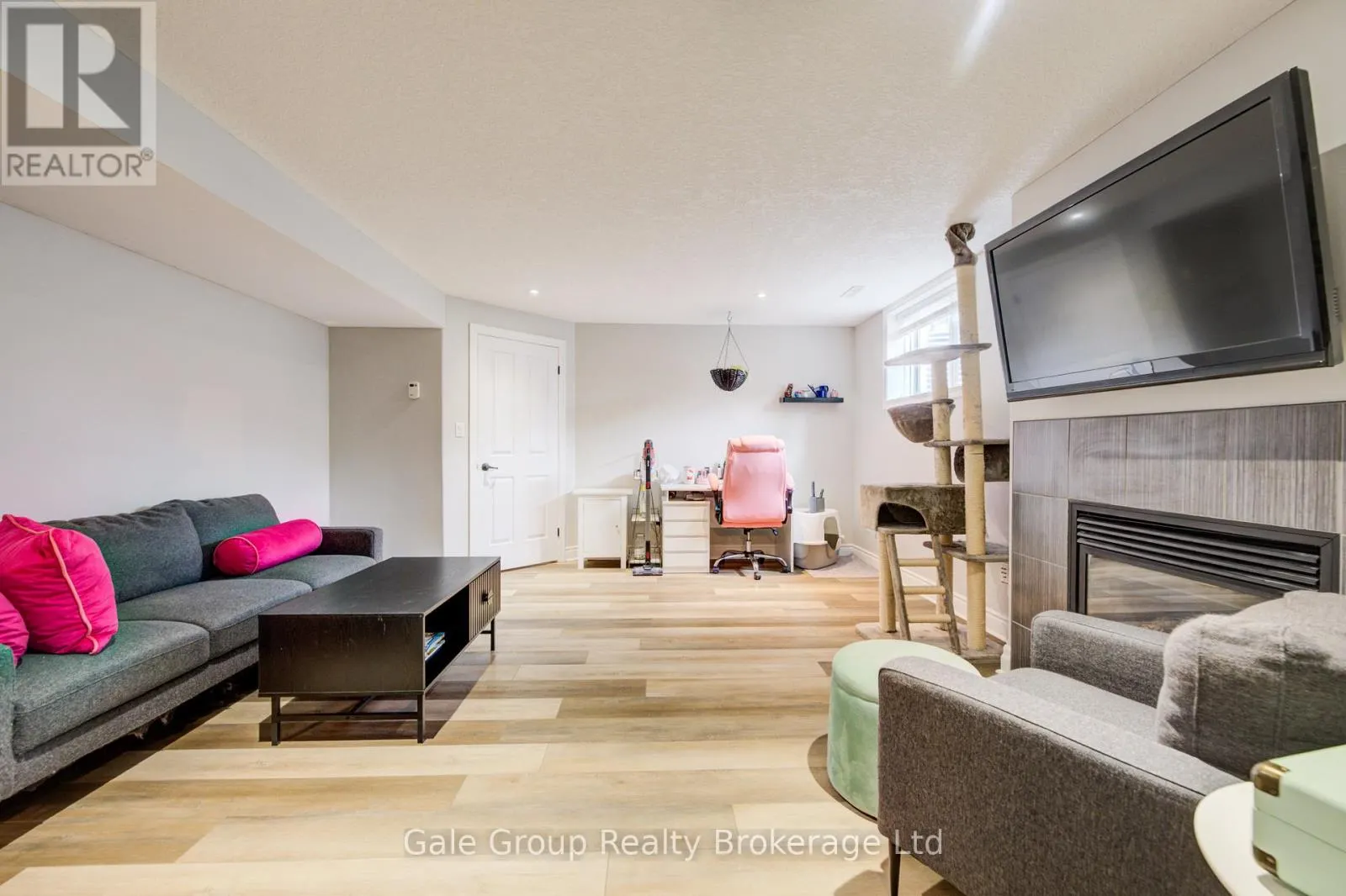 47 GRAYDON DRIVE