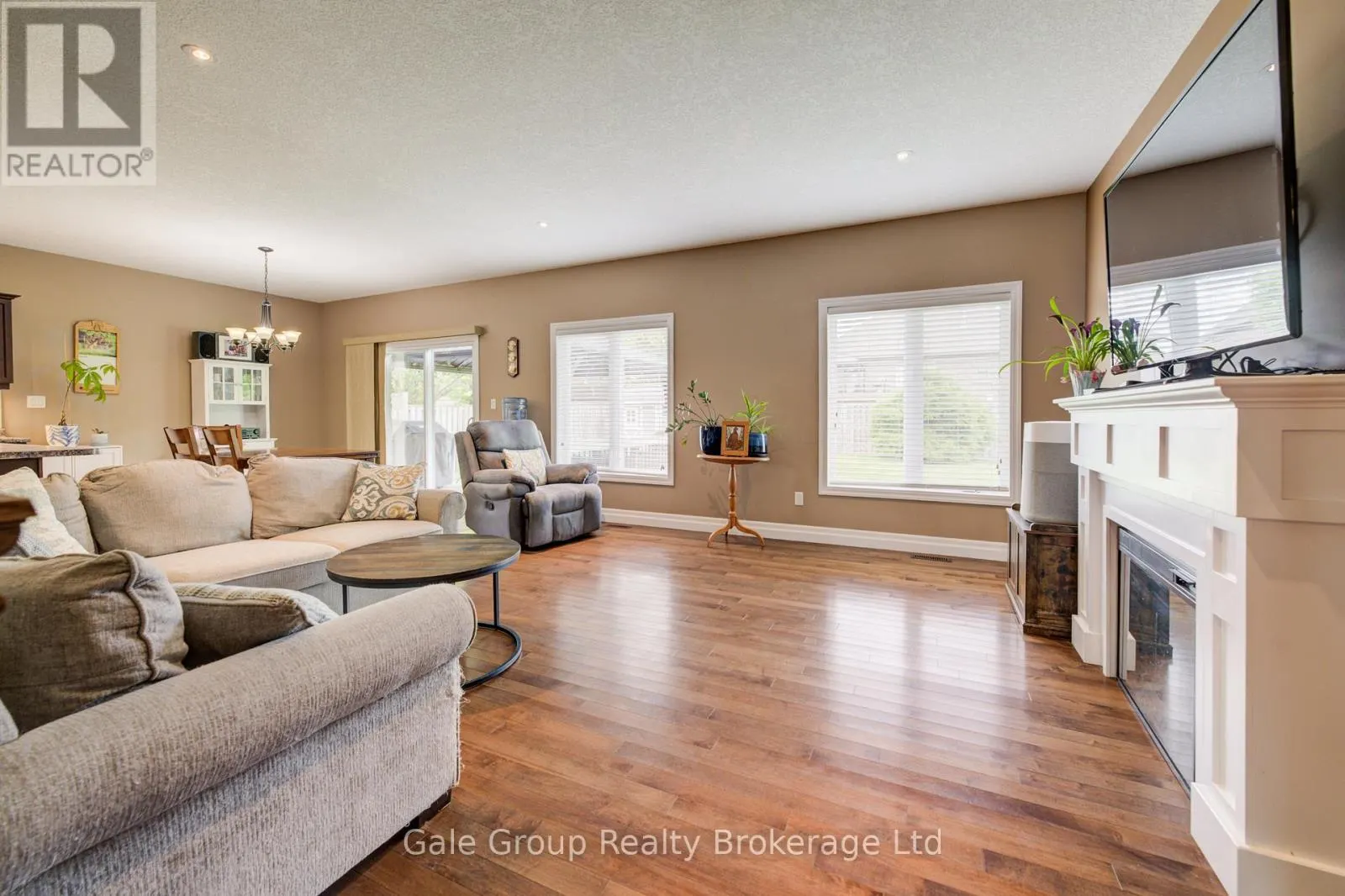 47 GRAYDON DRIVE
