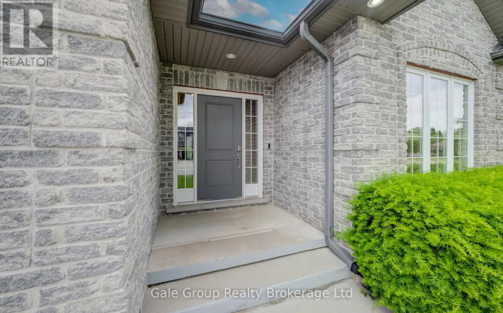 47 GRAYDON DRIVE