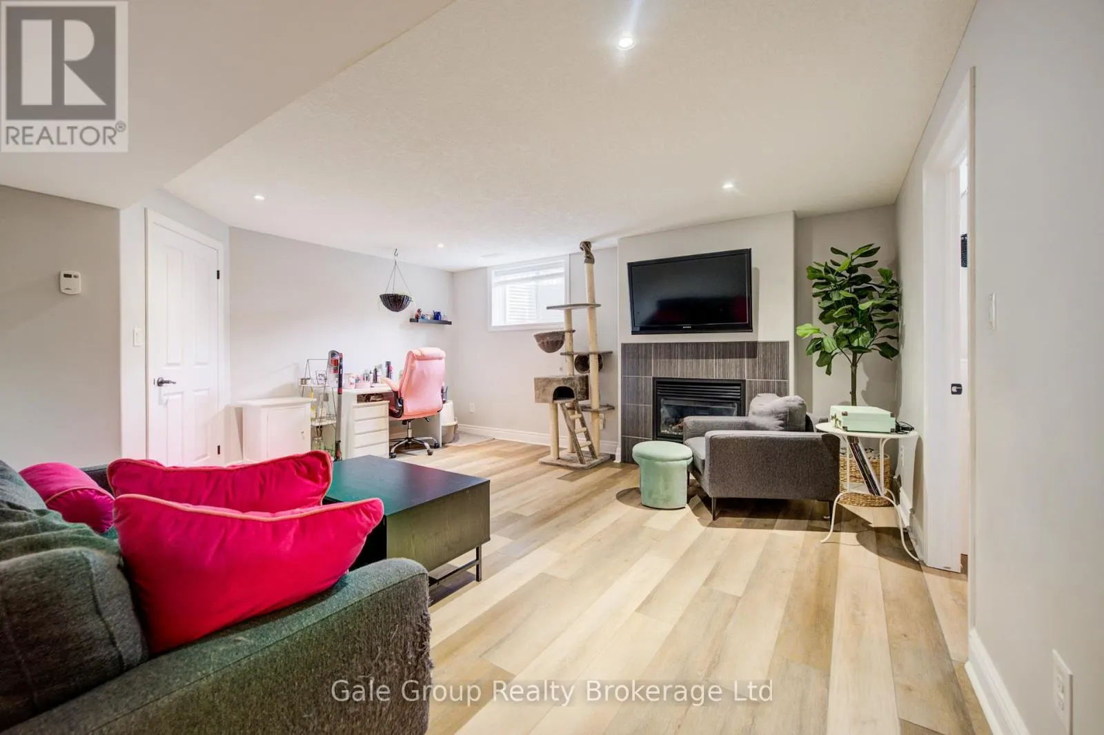 47 GRAYDON DRIVE