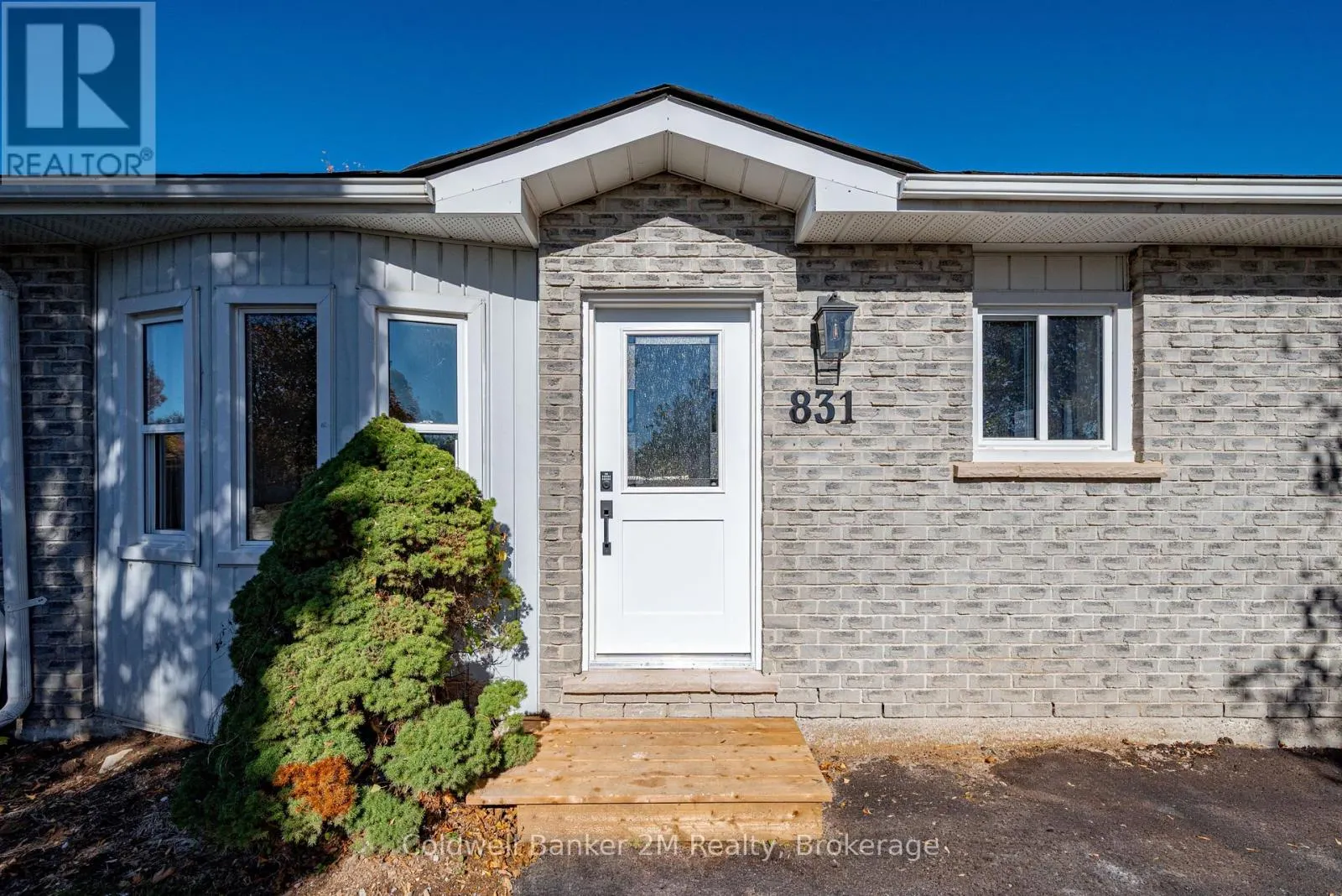 831 MILFORD DRIVE