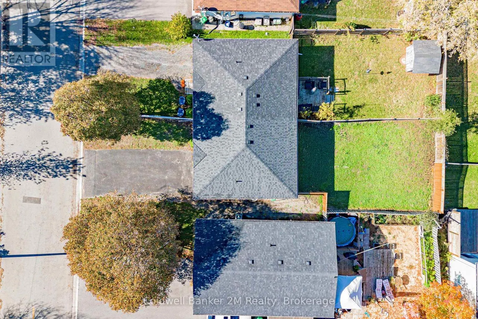 831 MILFORD DRIVE