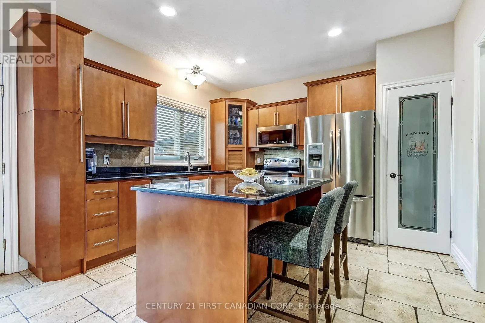 3519 LOYALIST COURT