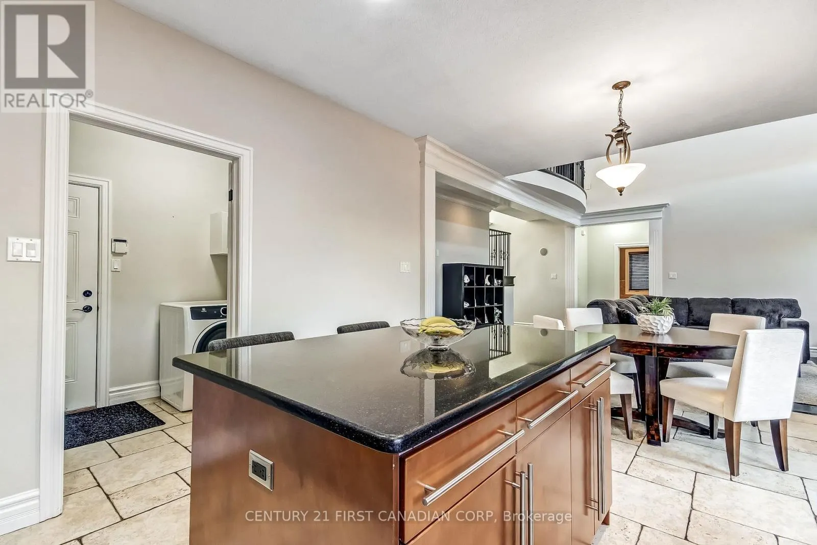 3519 LOYALIST COURT
