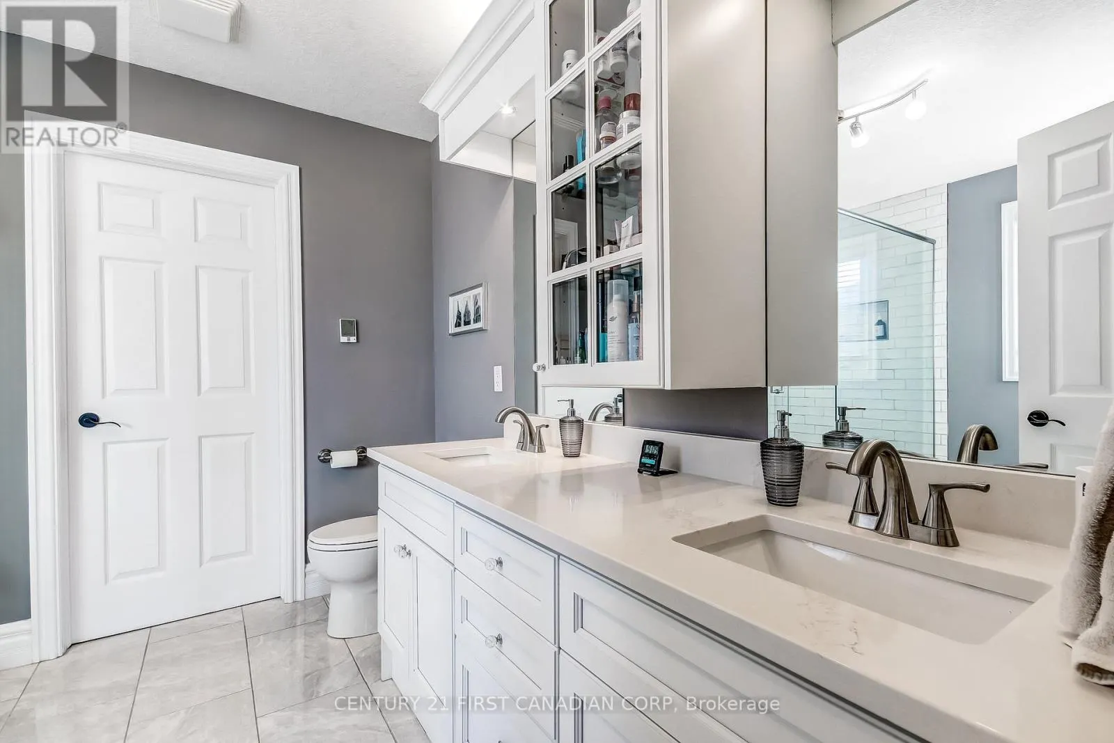 3519 LOYALIST COURT