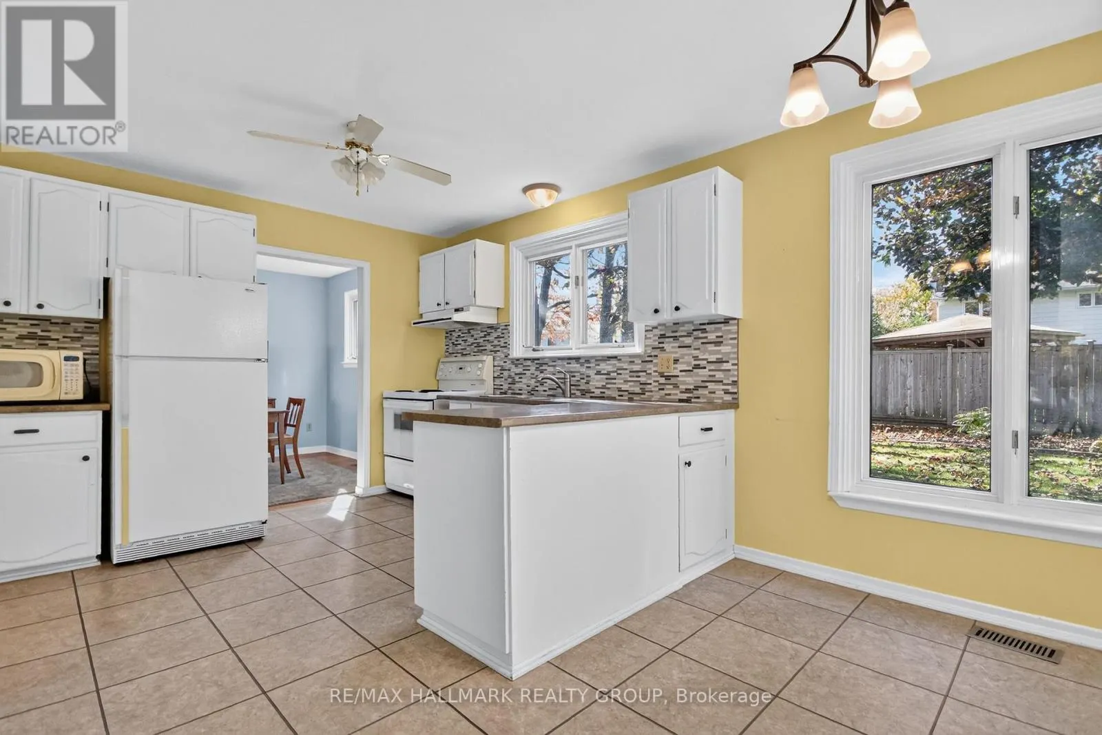 8 BURNVIEW CRESCENT