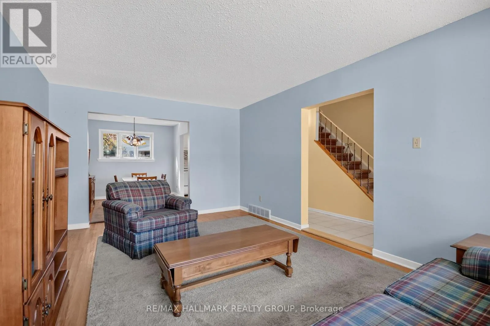 8 BURNVIEW CRESCENT