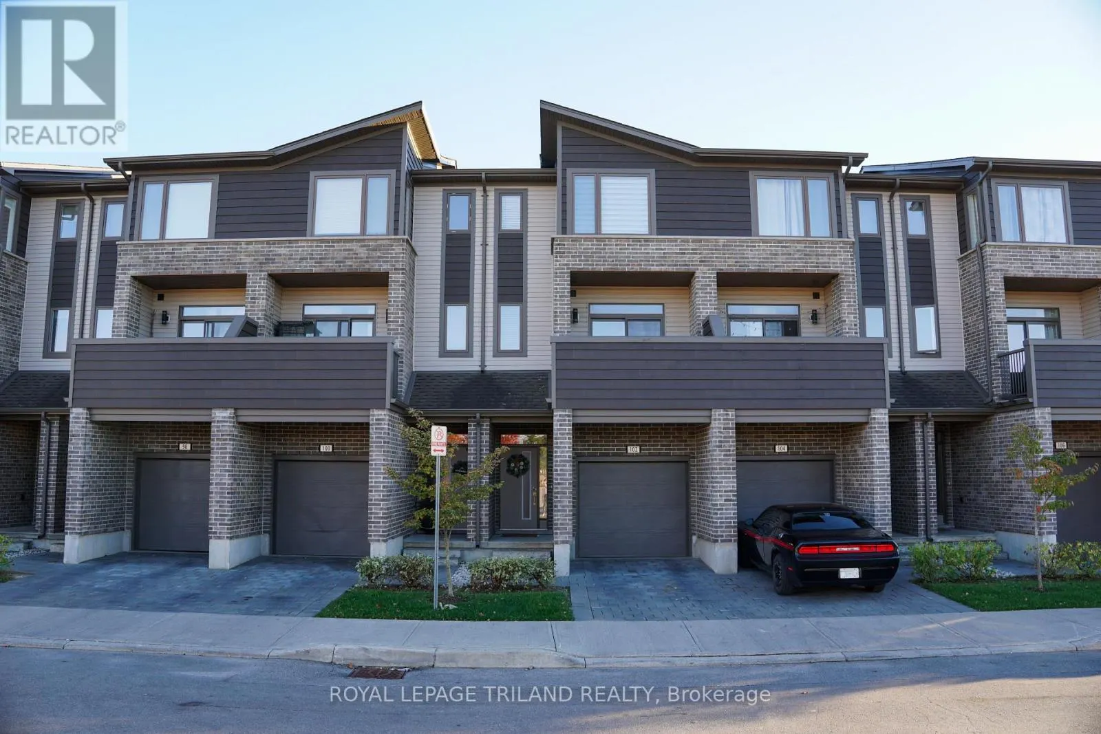 102 - 2070 MEADOWGATE BOULEVARD #102