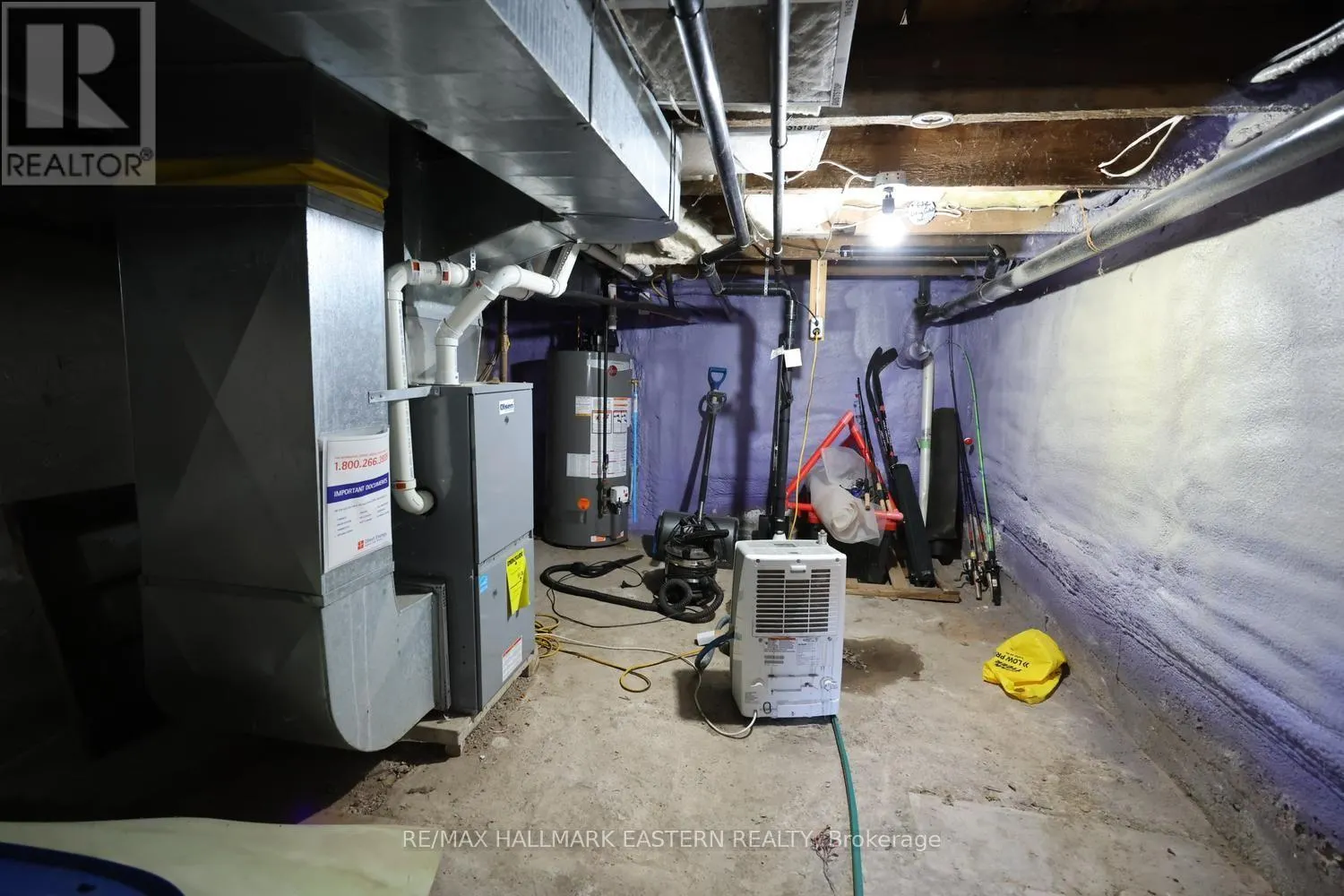 59 OTTAWA STREET E