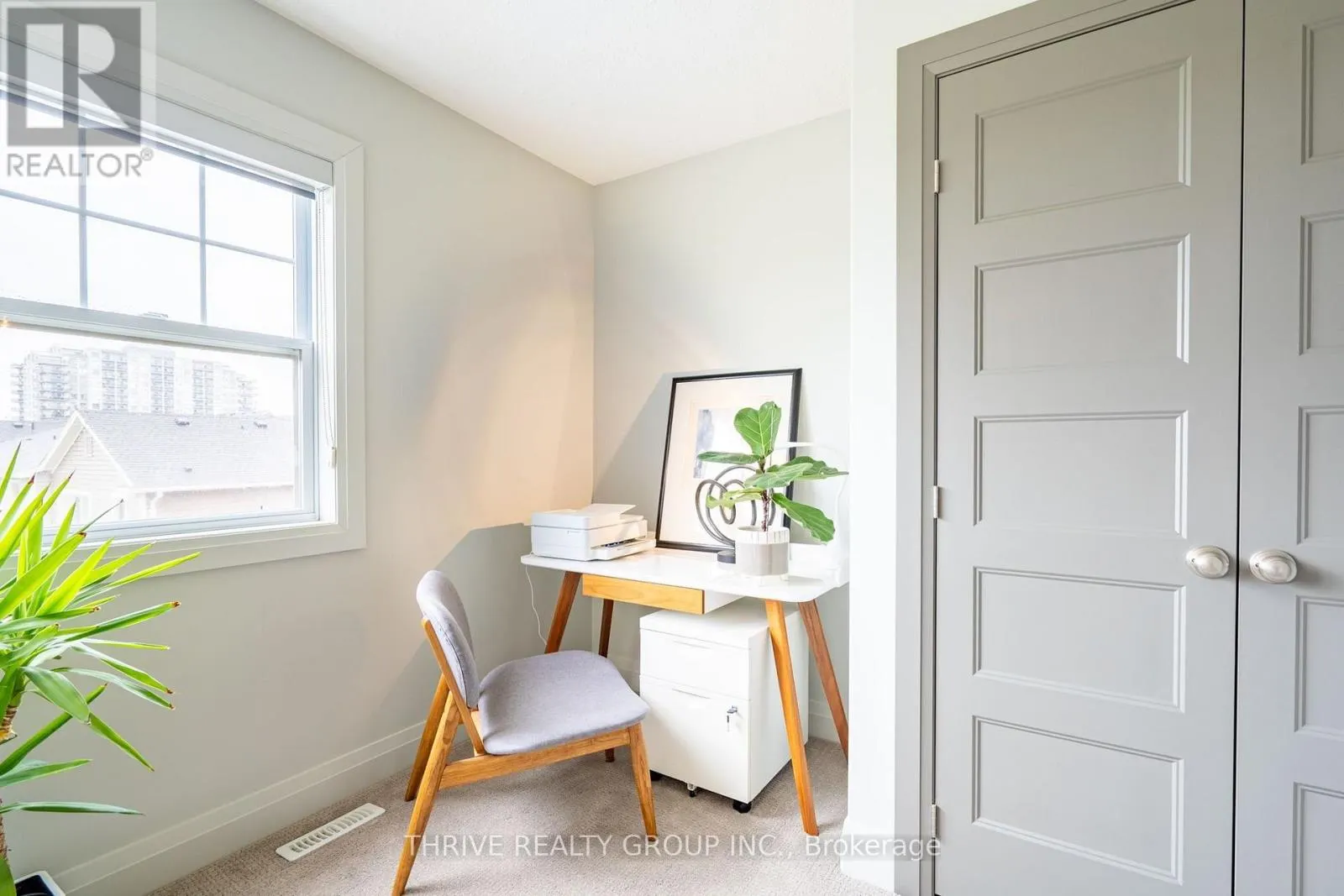 76 - 3025 SINGLETON AVENUE #76