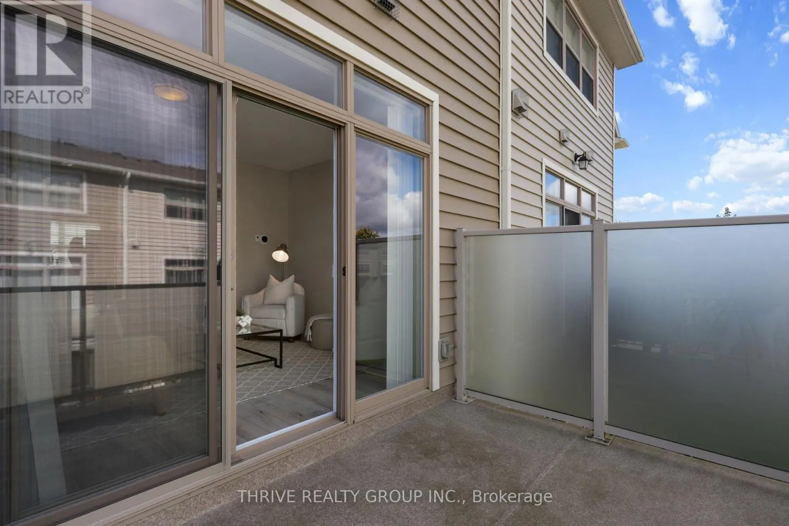 76 - 3025 SINGLETON AVENUE #76