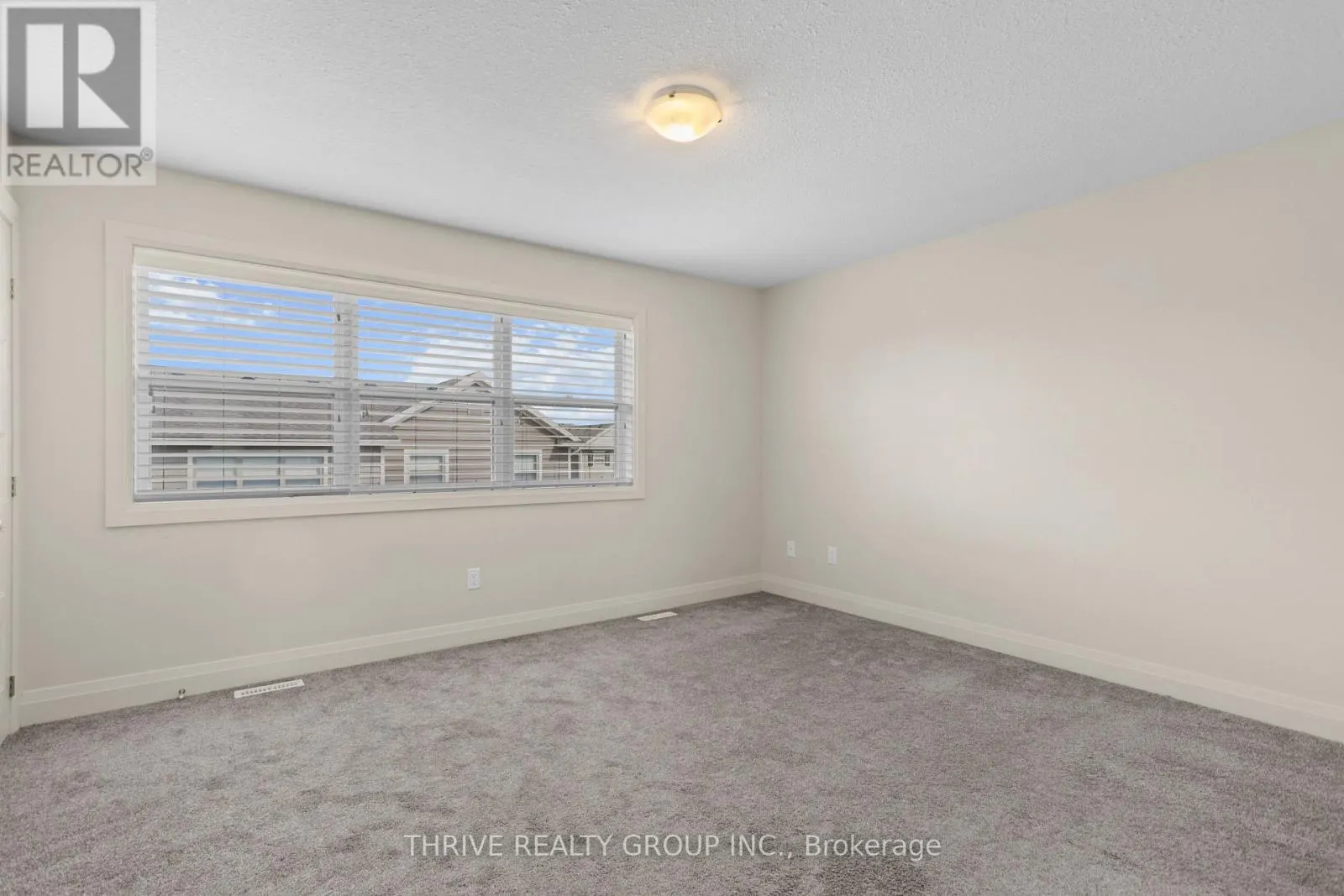 76 - 3025 SINGLETON AVENUE #76