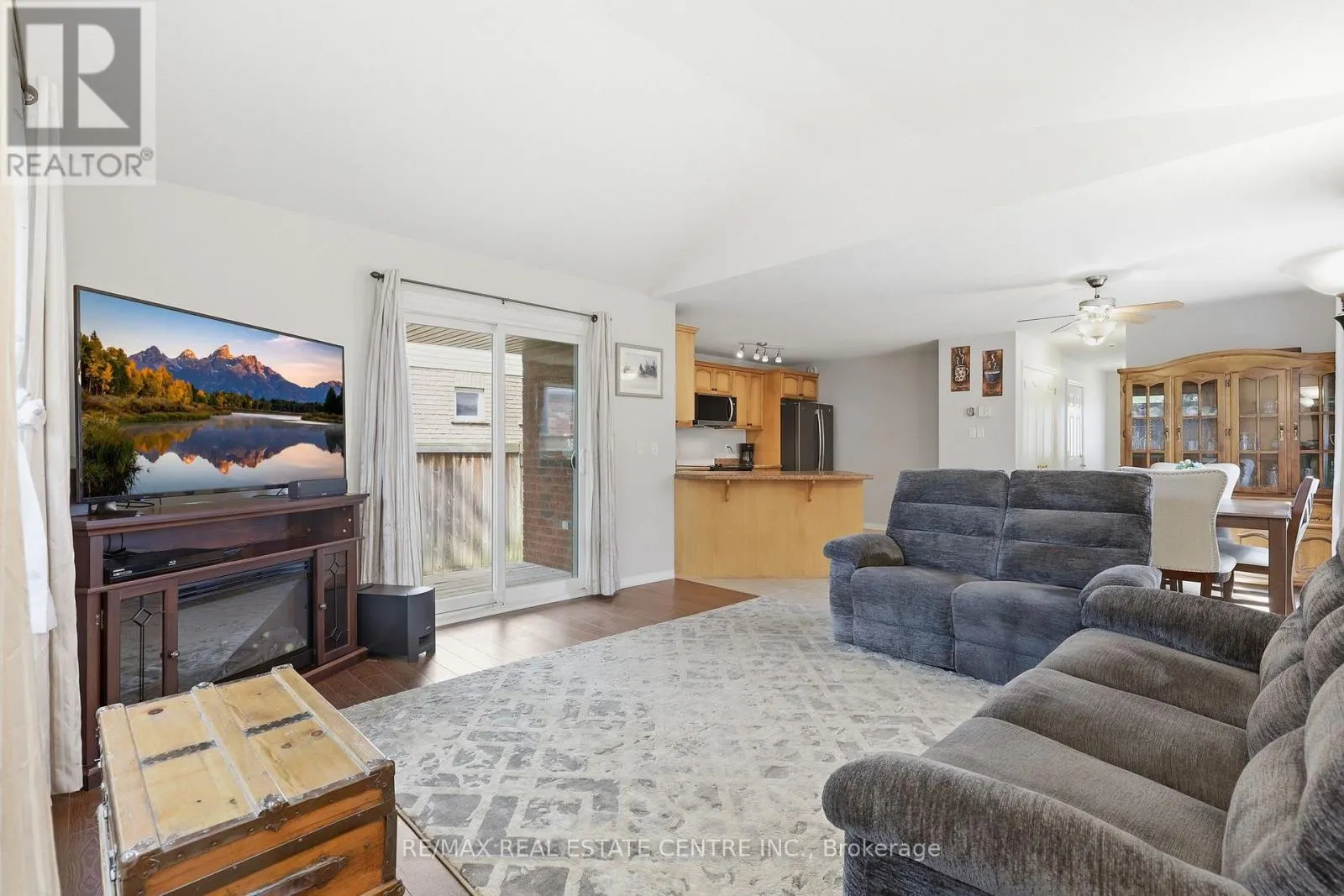 165 SILK DRIVE