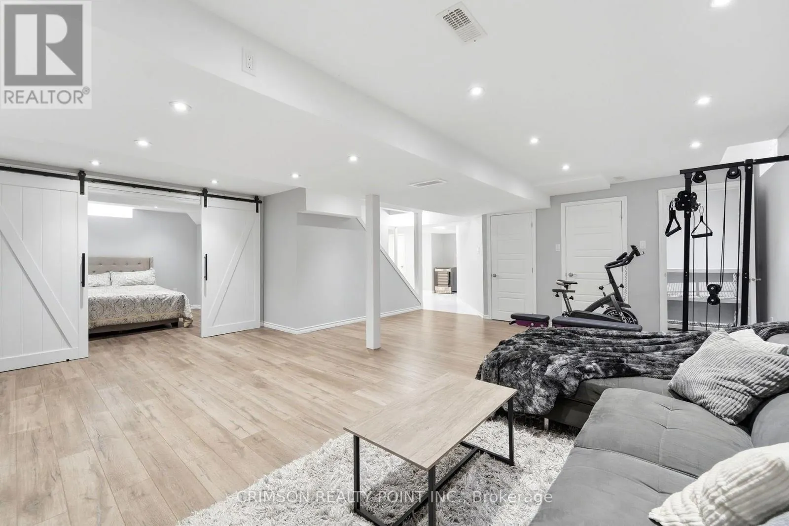 51 WHITWORTH TERRACE