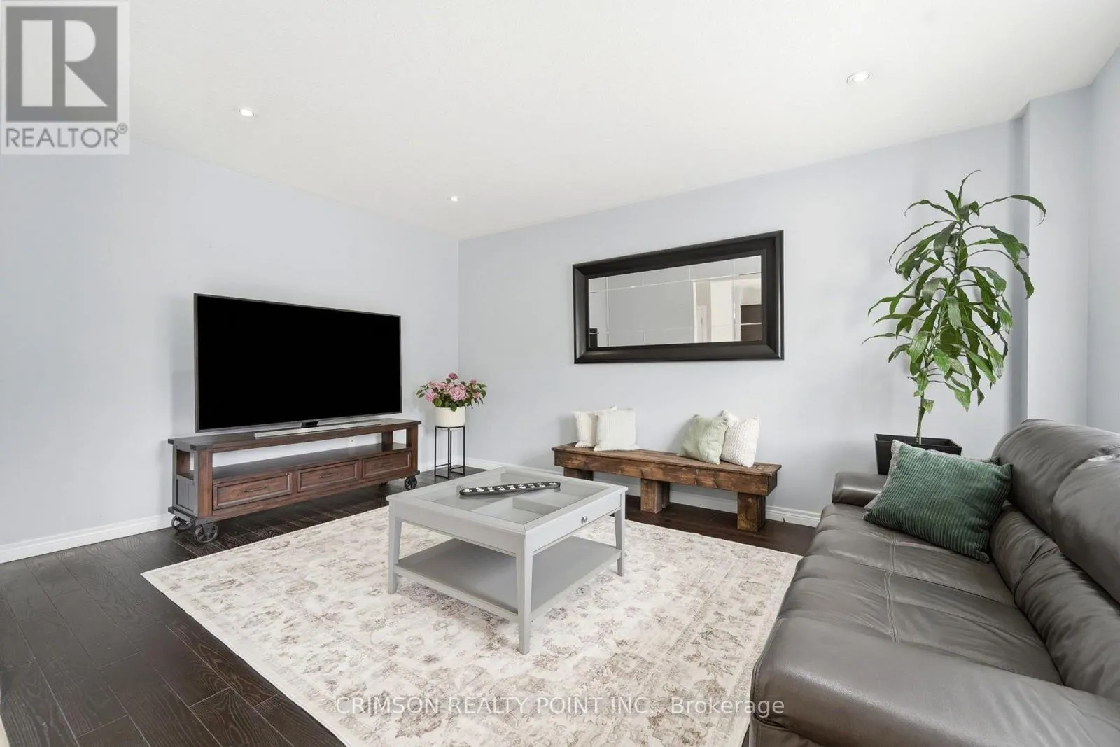 51 WHITWORTH TERRACE