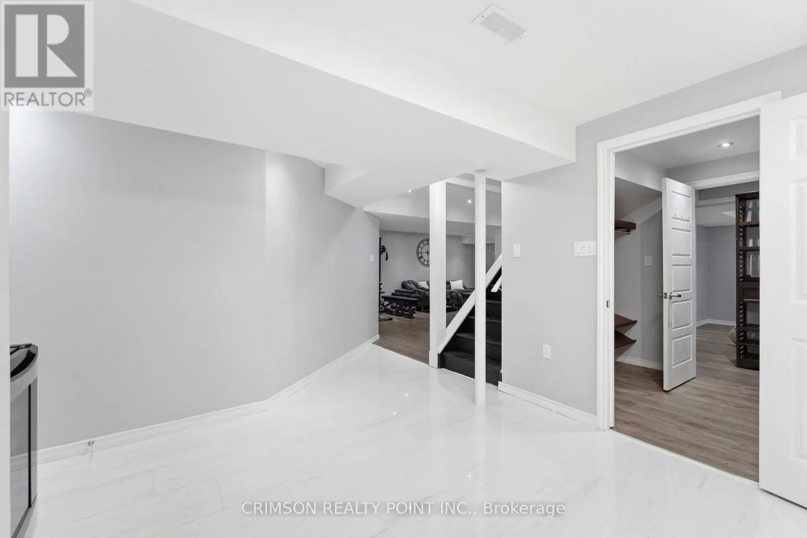 51 WHITWORTH TERRACE