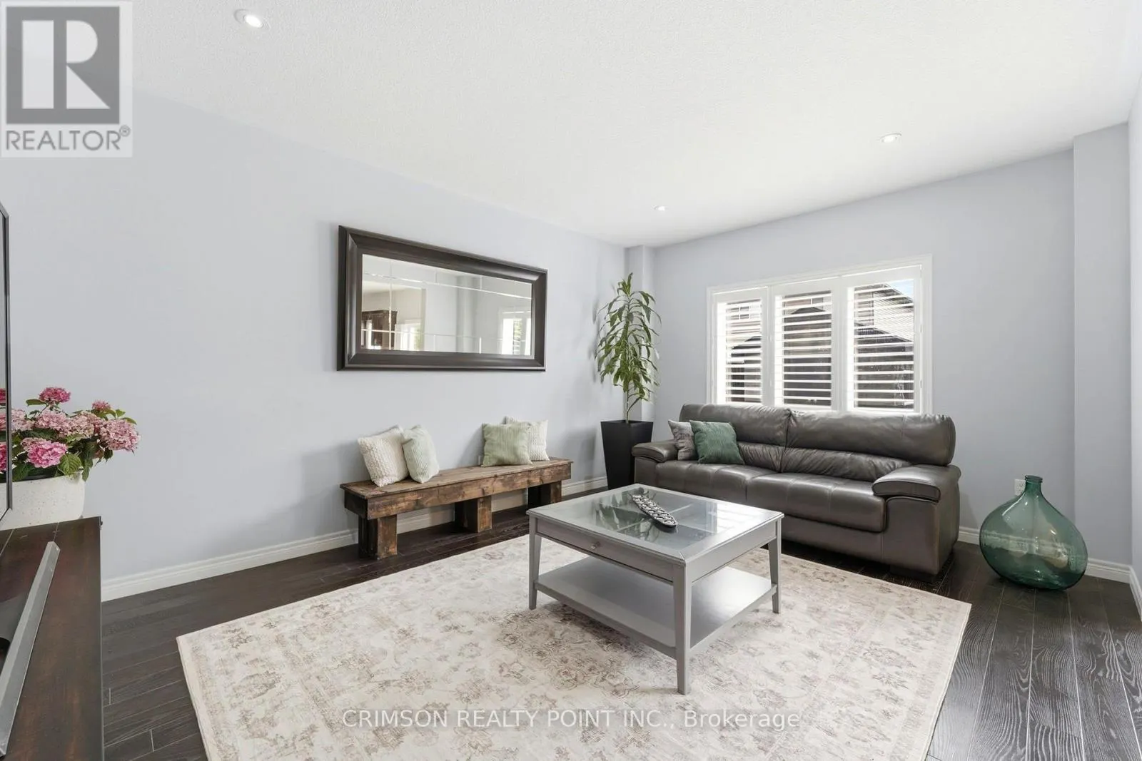 51 WHITWORTH TERRACE