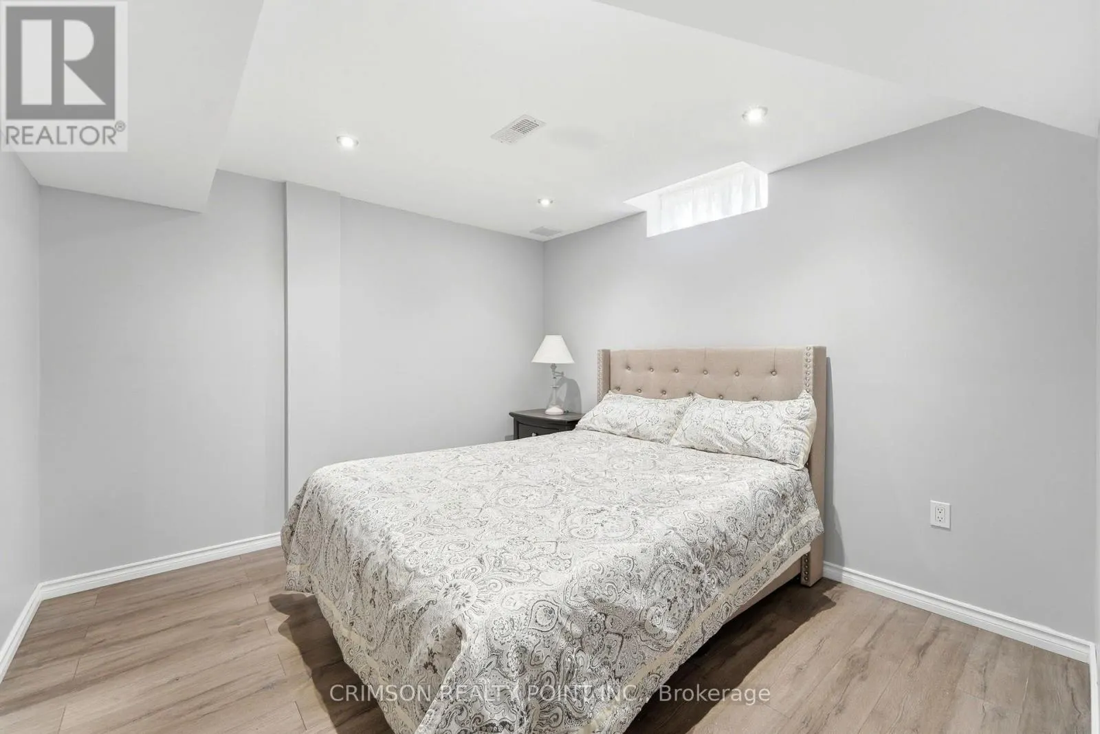 51 WHITWORTH TERRACE
