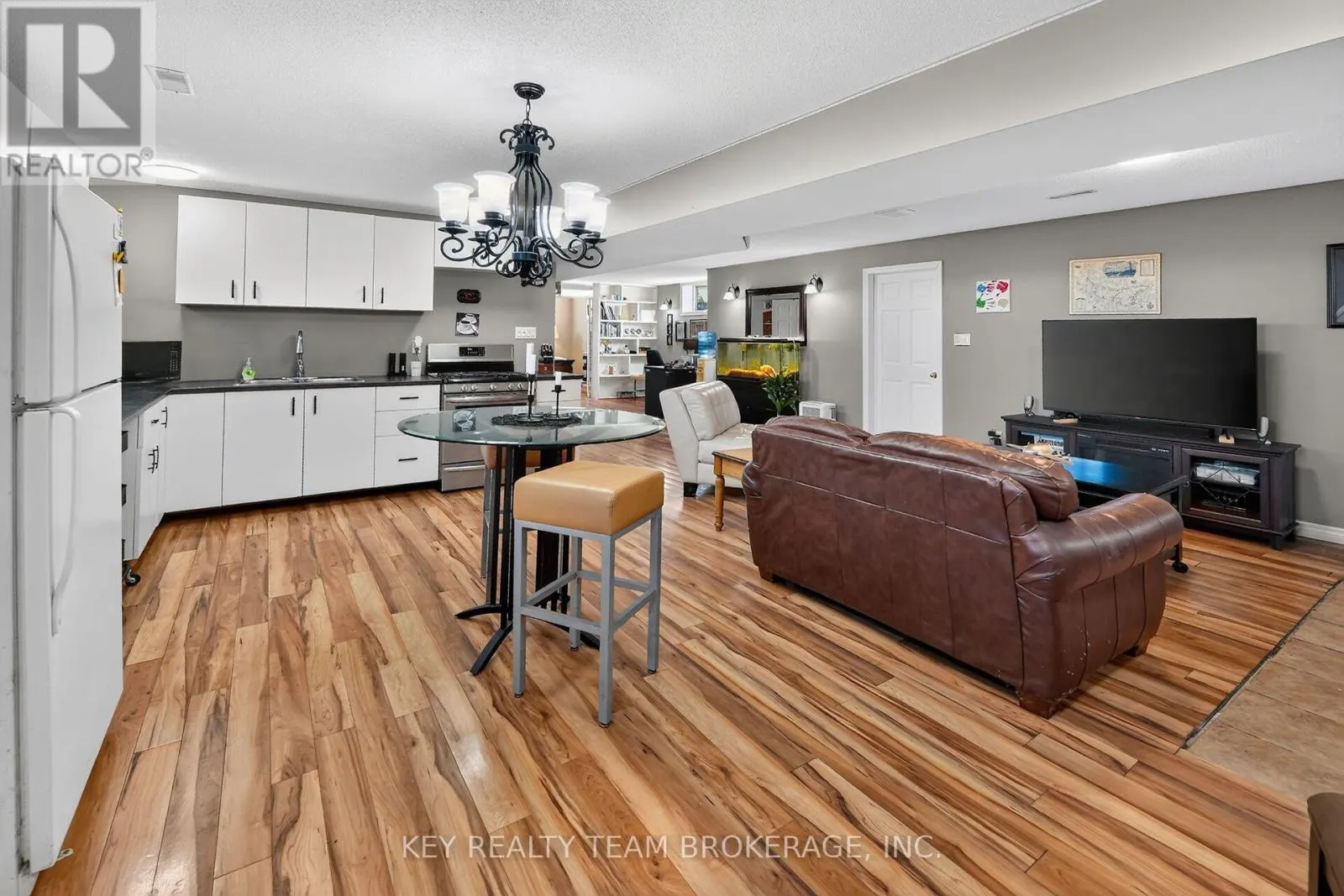 3216 HALL ROAD