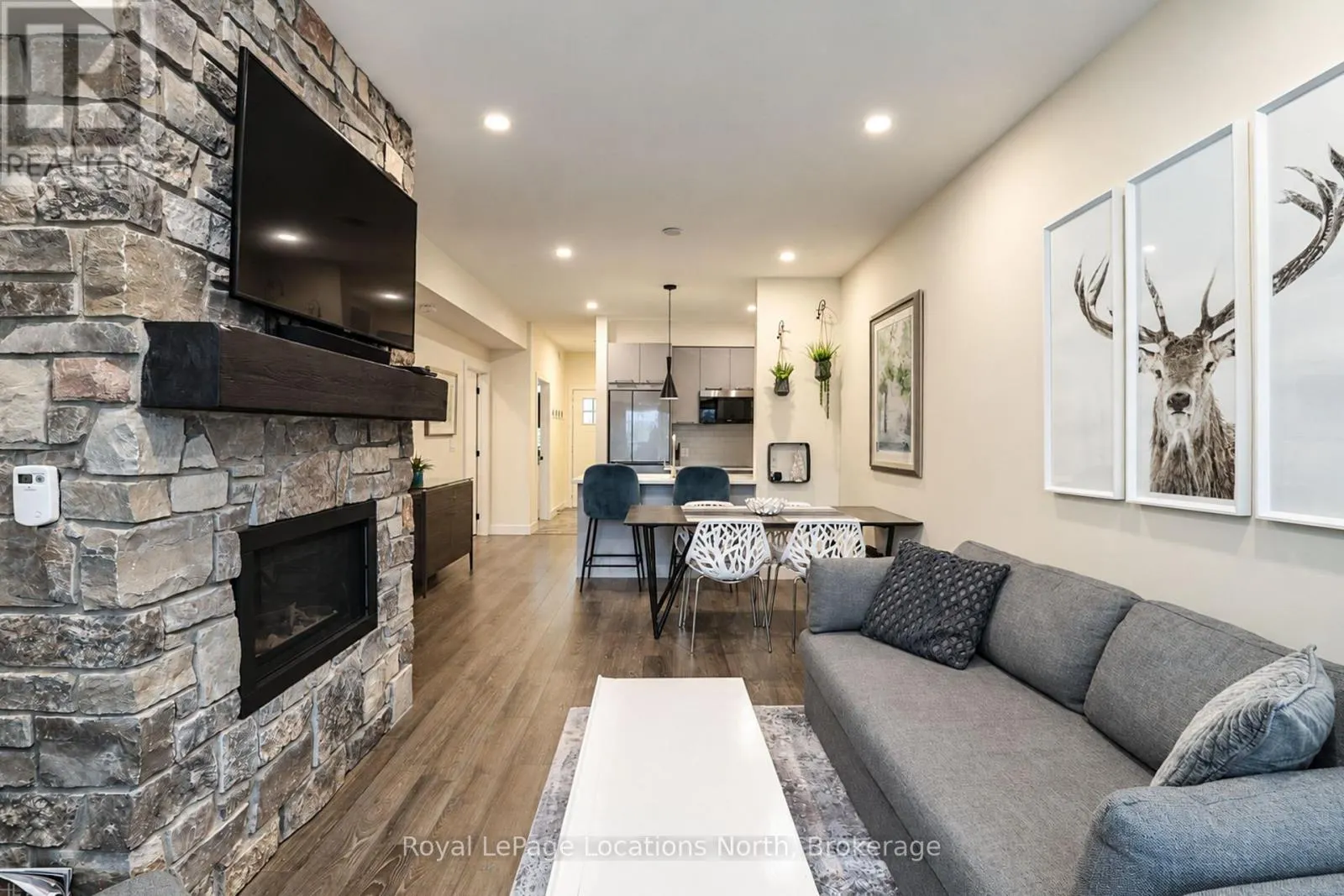 204 - 11 BECKWITH LANE #204