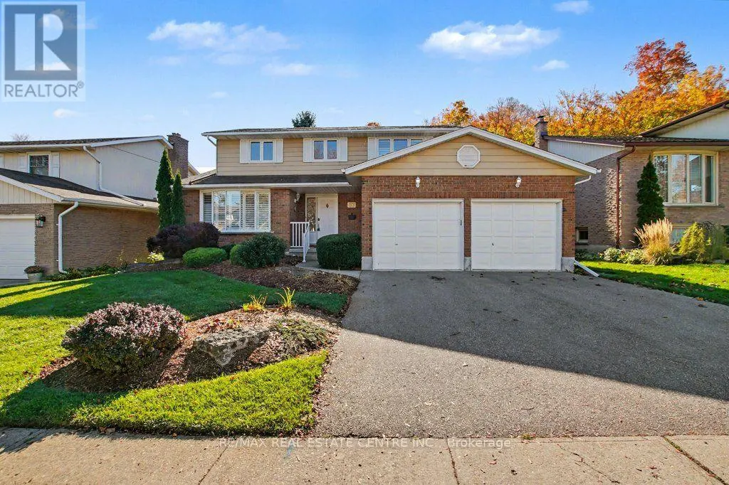 57 TRAILVIEW DRIVE