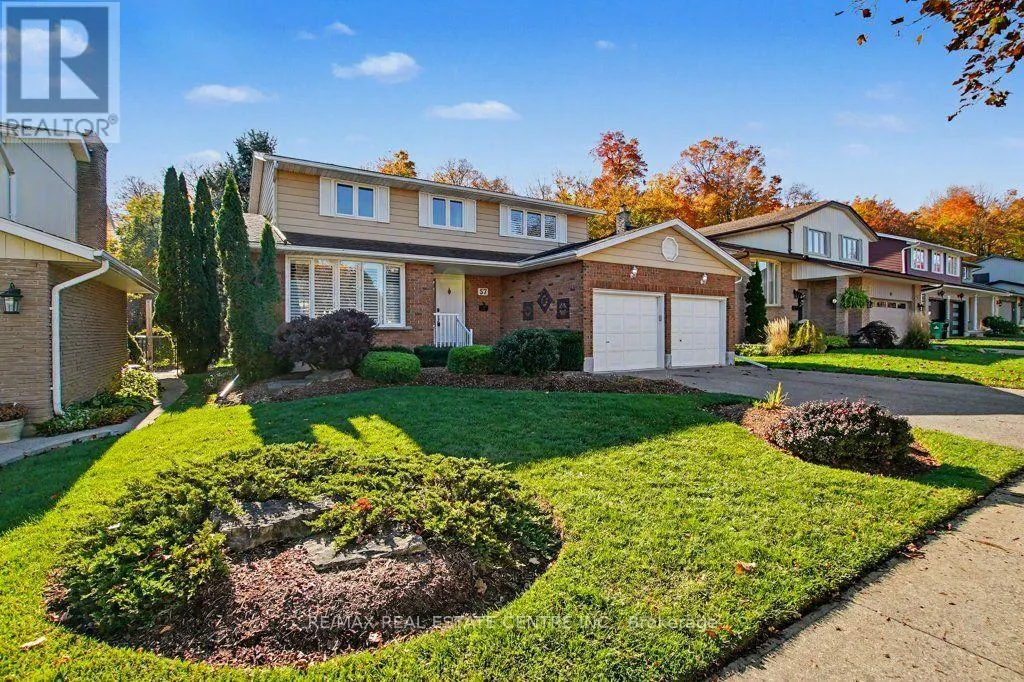 57 TRAILVIEW DRIVE