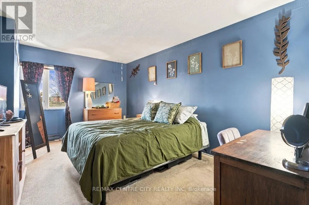 506 - 858 COMMISSIONERS ROAD E #506