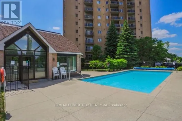 506 - 858 COMMISSIONERS ROAD E #506