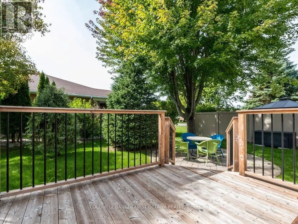 57 AMBERLAKES DRIVE