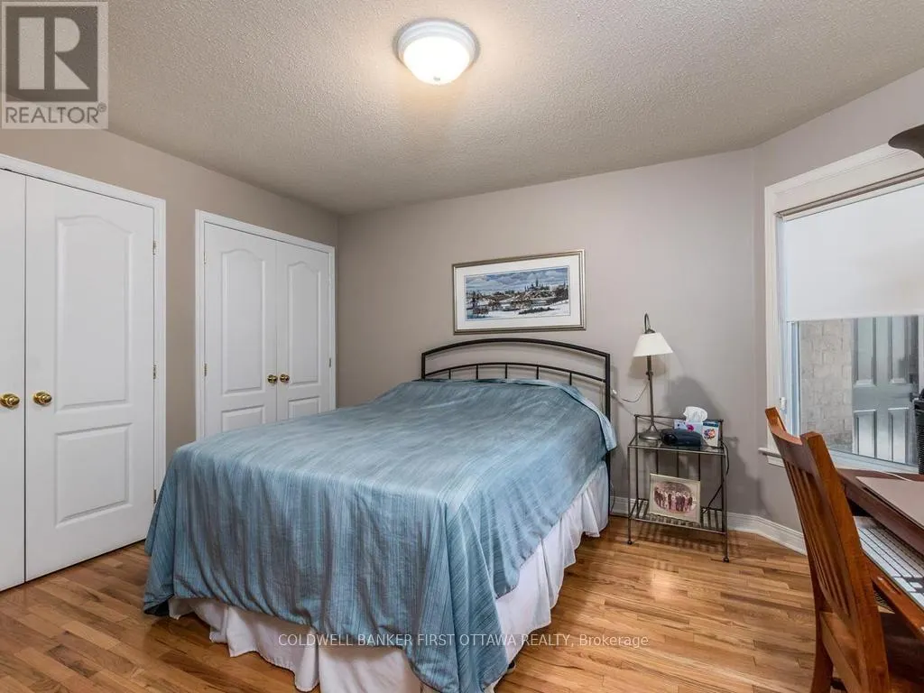 57 AMBERLAKES DRIVE