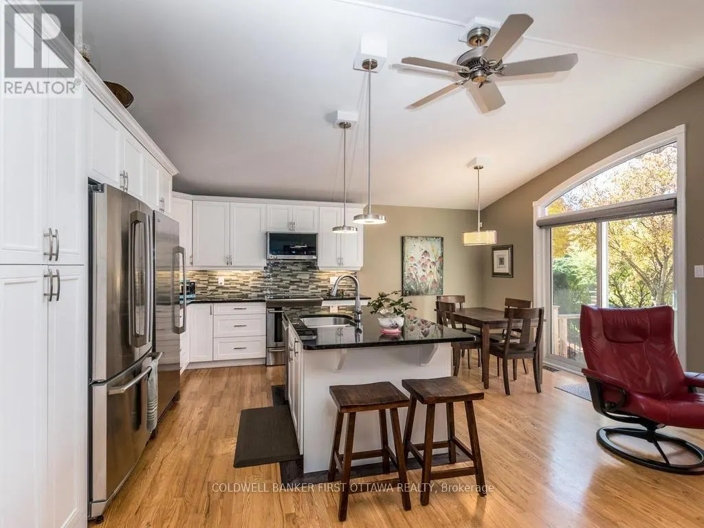 57 AMBERLAKES DRIVE