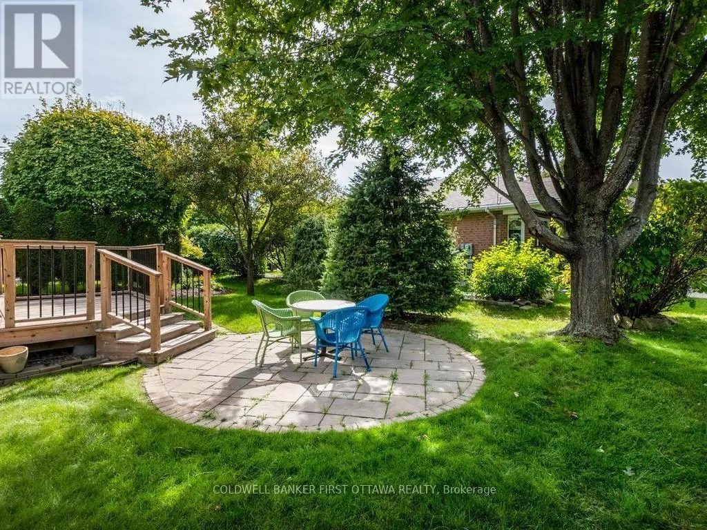 57 AMBERLAKES DRIVE