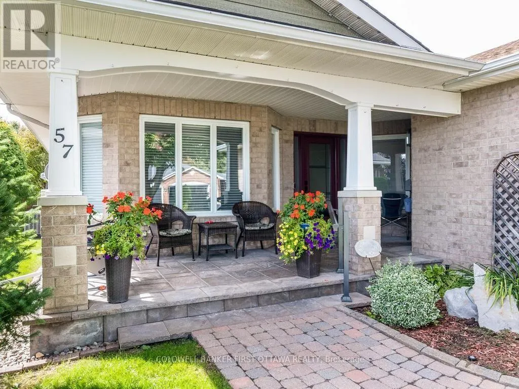 57 AMBERLAKES DRIVE