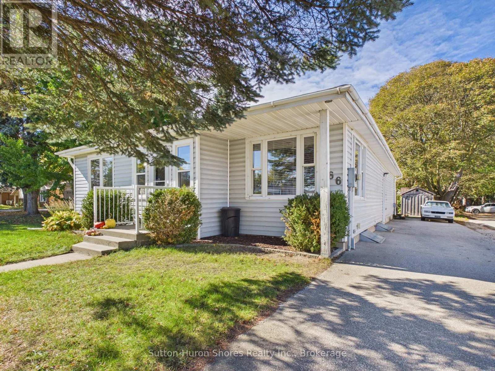 366 GODERICH STREET