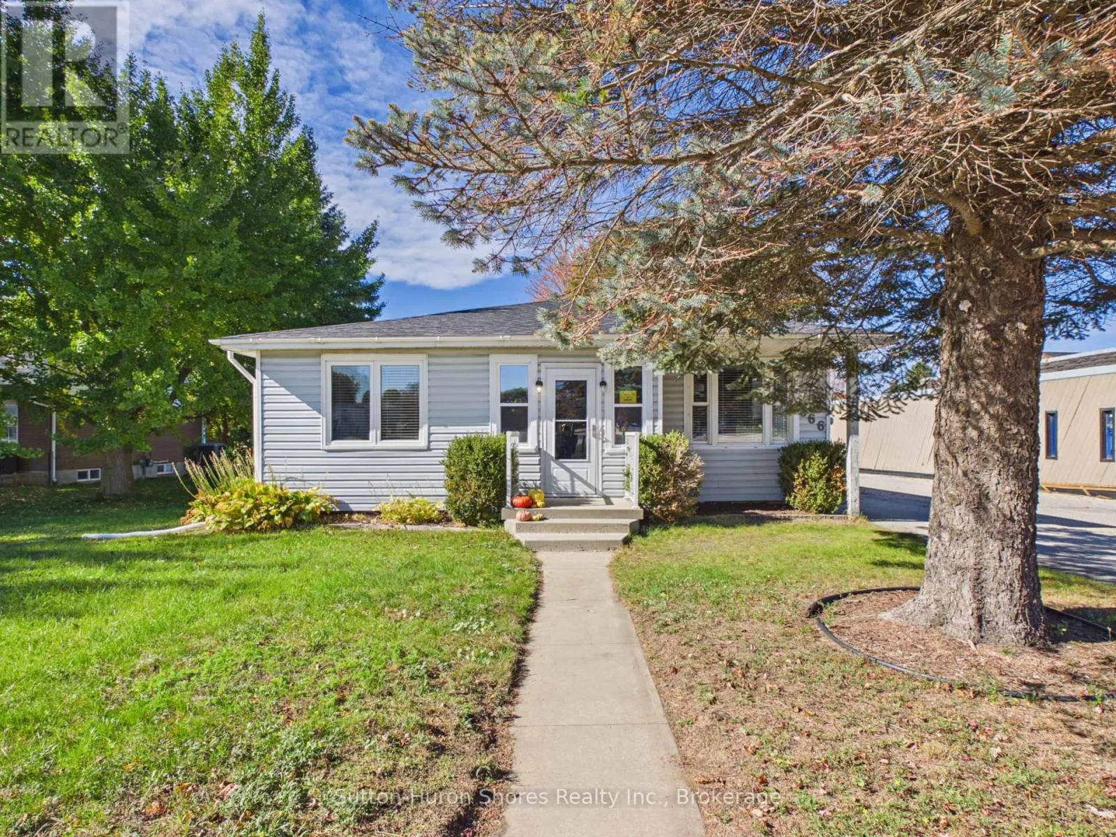 366 GODERICH STREET