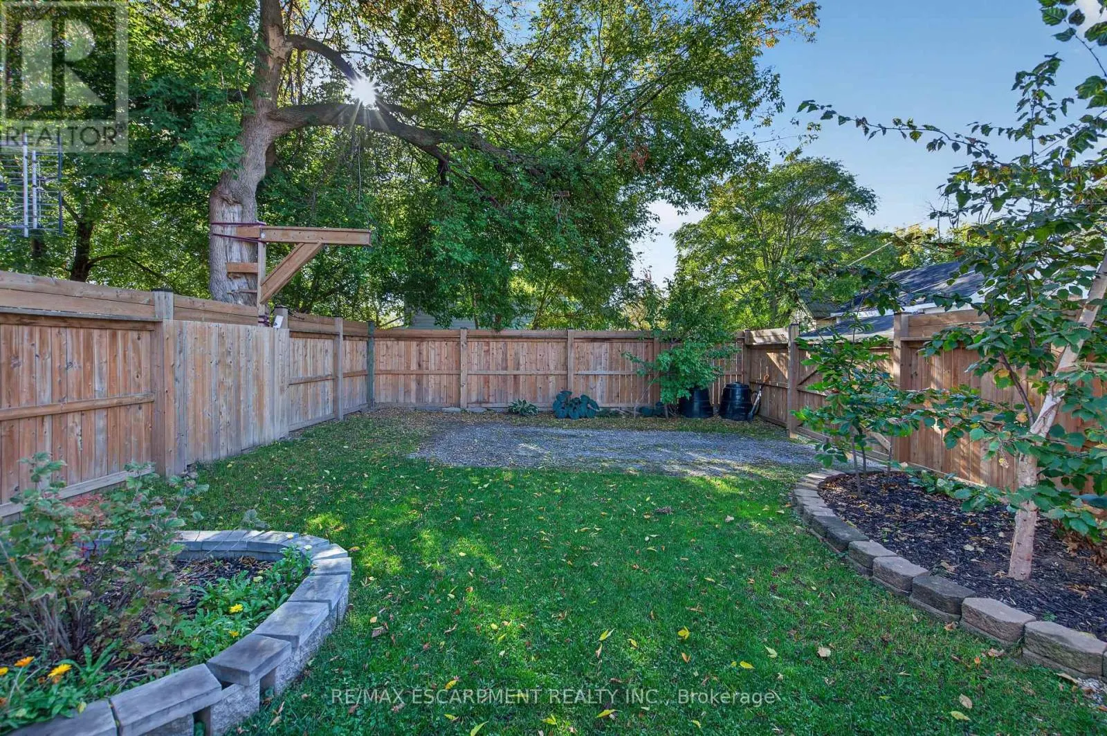 60 DIVISION STREET