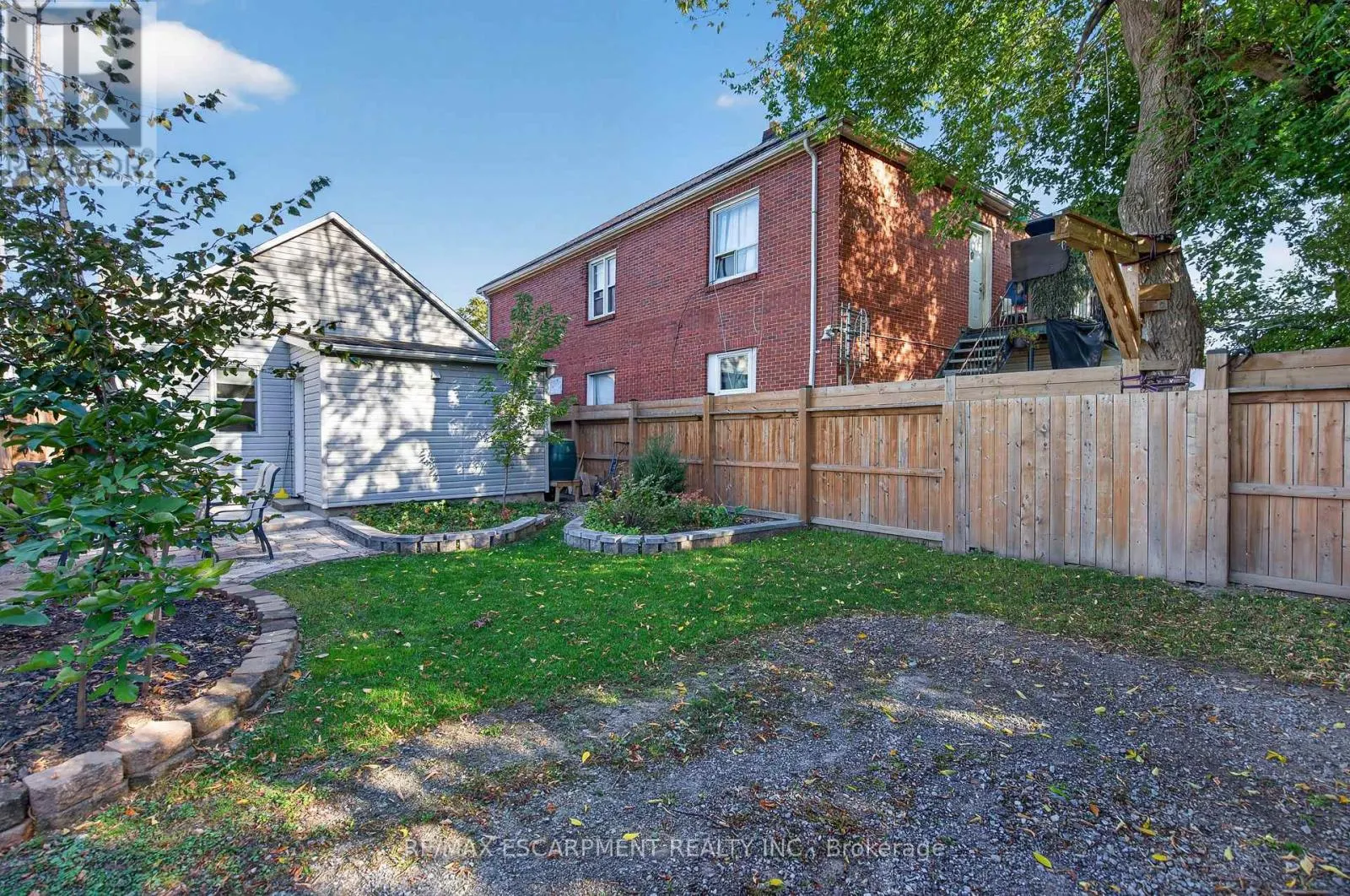 60 DIVISION STREET