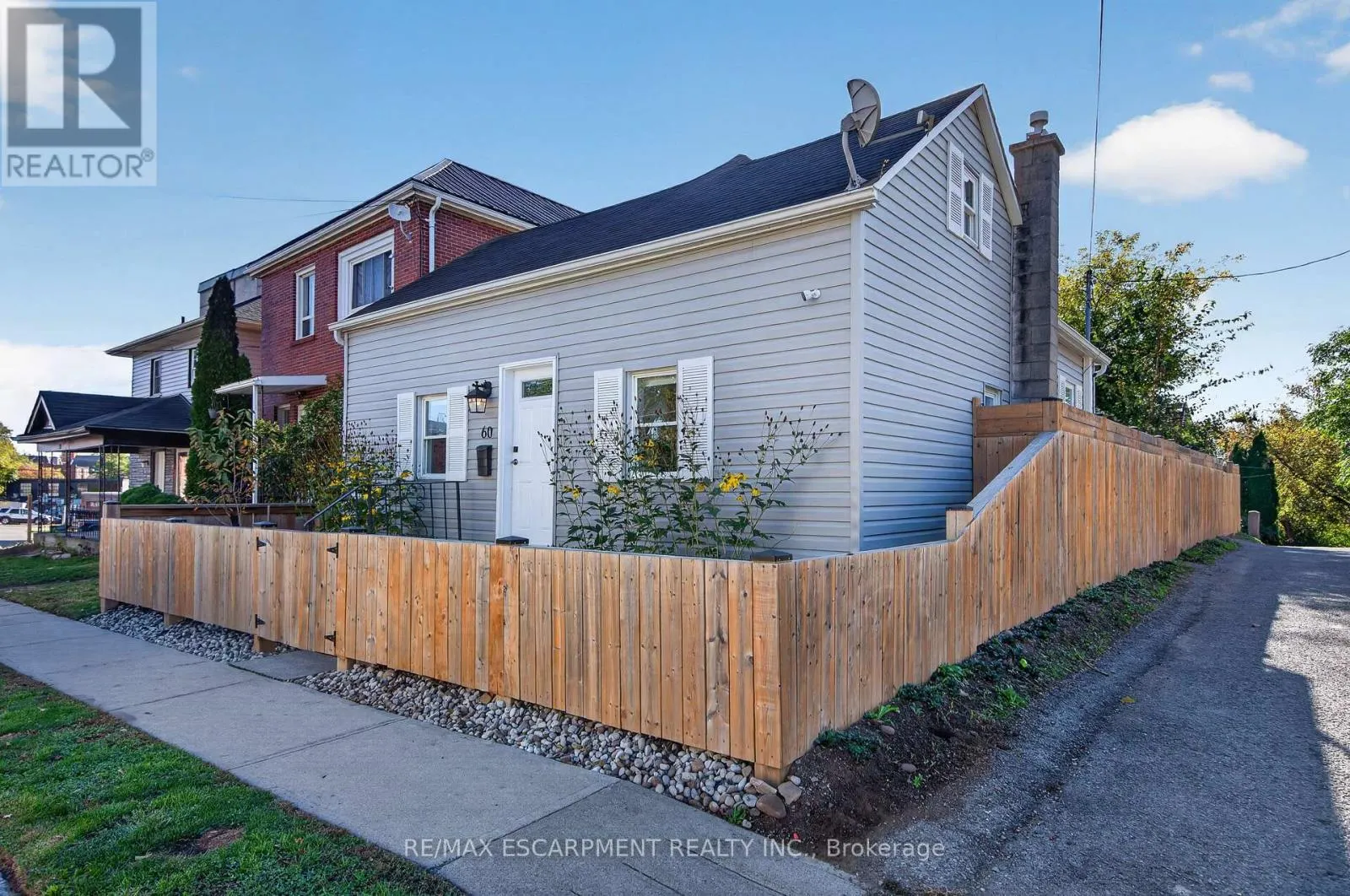60 DIVISION STREET